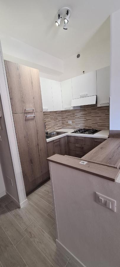 Residence Apollo - Walterigato Apartments Solo Per Famiglie Lido di Jesolo Eksteriør billede
