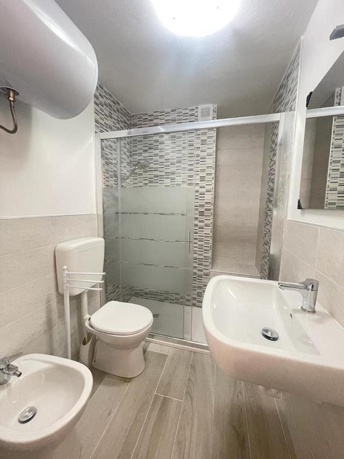 Residence Apollo - Walterigato Apartments Solo Per Famiglie Lido di Jesolo Eksteriør billede